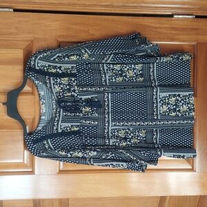 Established 1946 Navy Boho Patchwork Peasant Flowy Blouse, Size 18/20, Like New